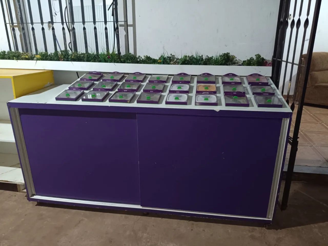  Vende-se móvel para loja de açaí - Foto 4