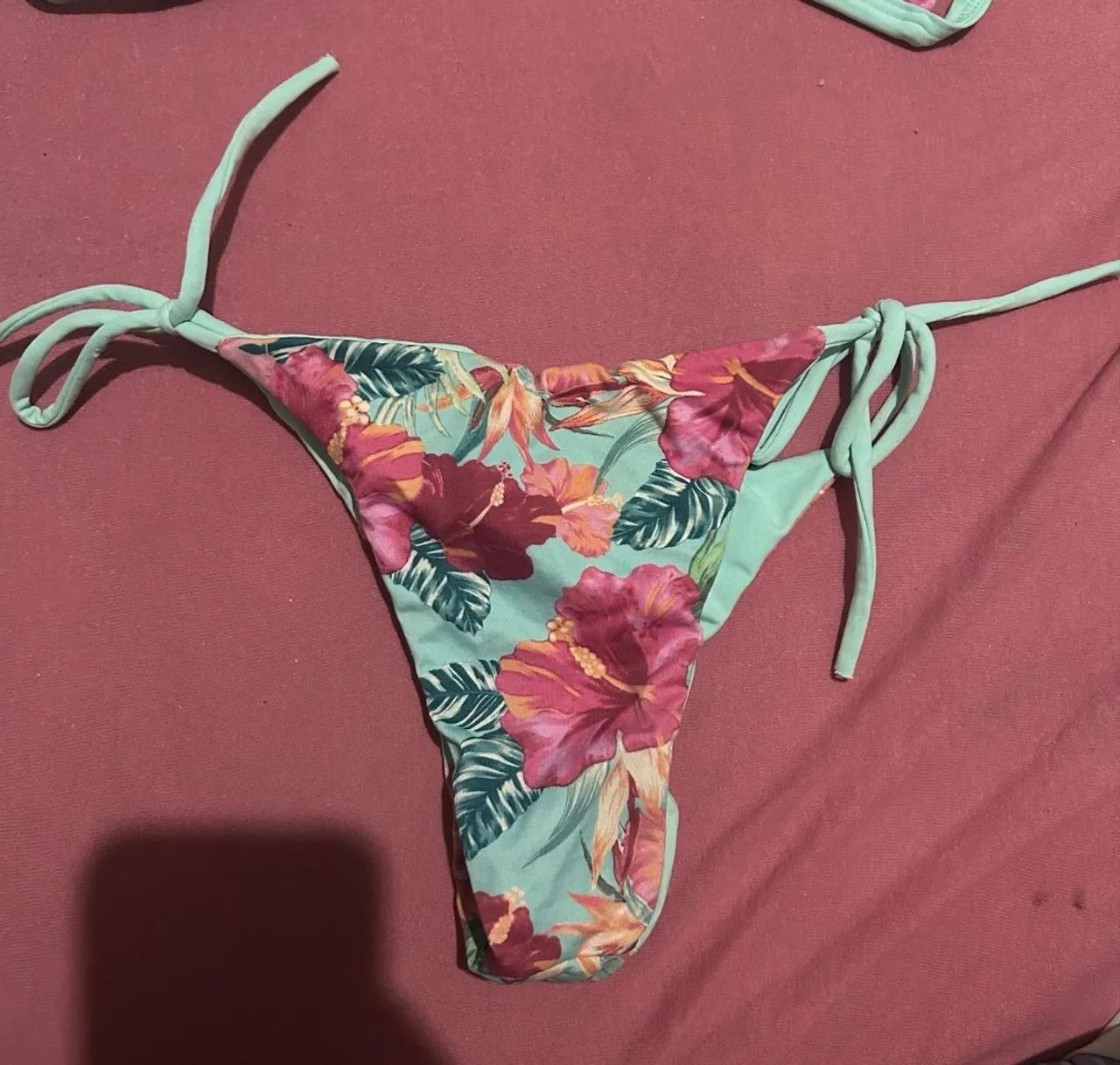 Biquíni Floral estampado dupla face - Foto 4
