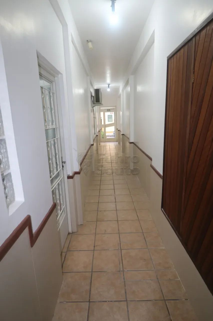 Sala Comercial no Centro - Excelente Localização e Espaço Amplo - Foto 5