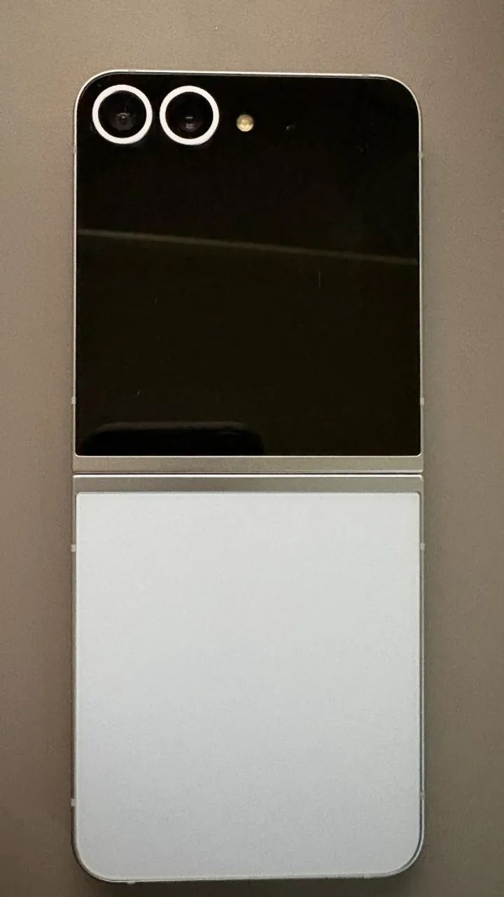 Samsung Galaxy Z Flip6 512 Gb - Foto 3