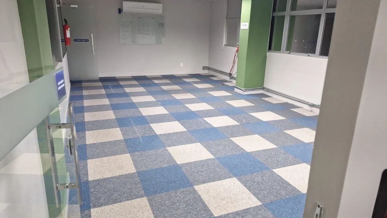 Colocação $ 25,00 M2. Piso Vinilico-Laminado - Foto 2