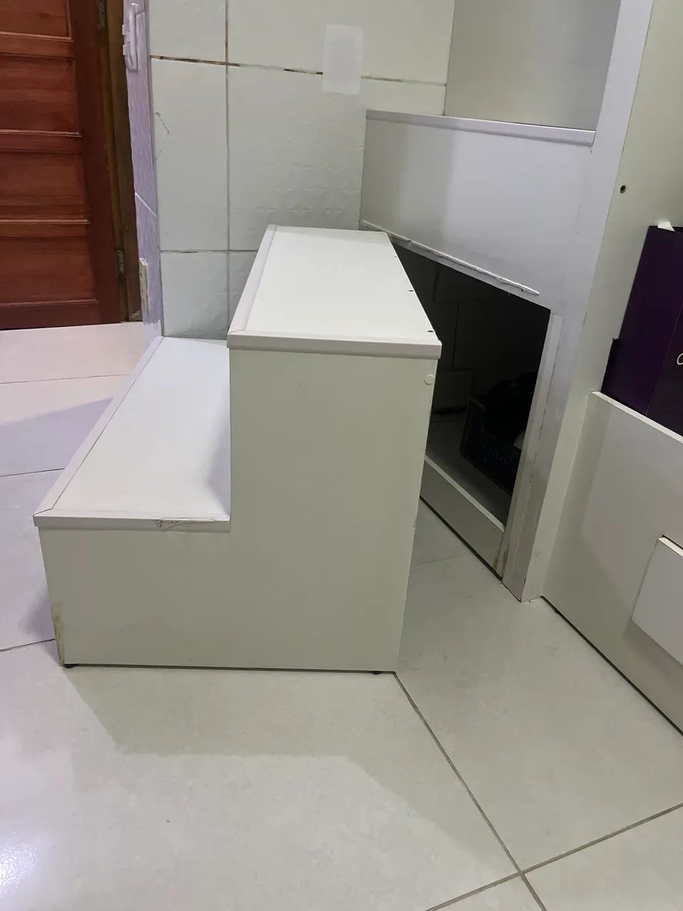 Beliche com gavetas e muitas partes para guardar coisas  - Foto 5