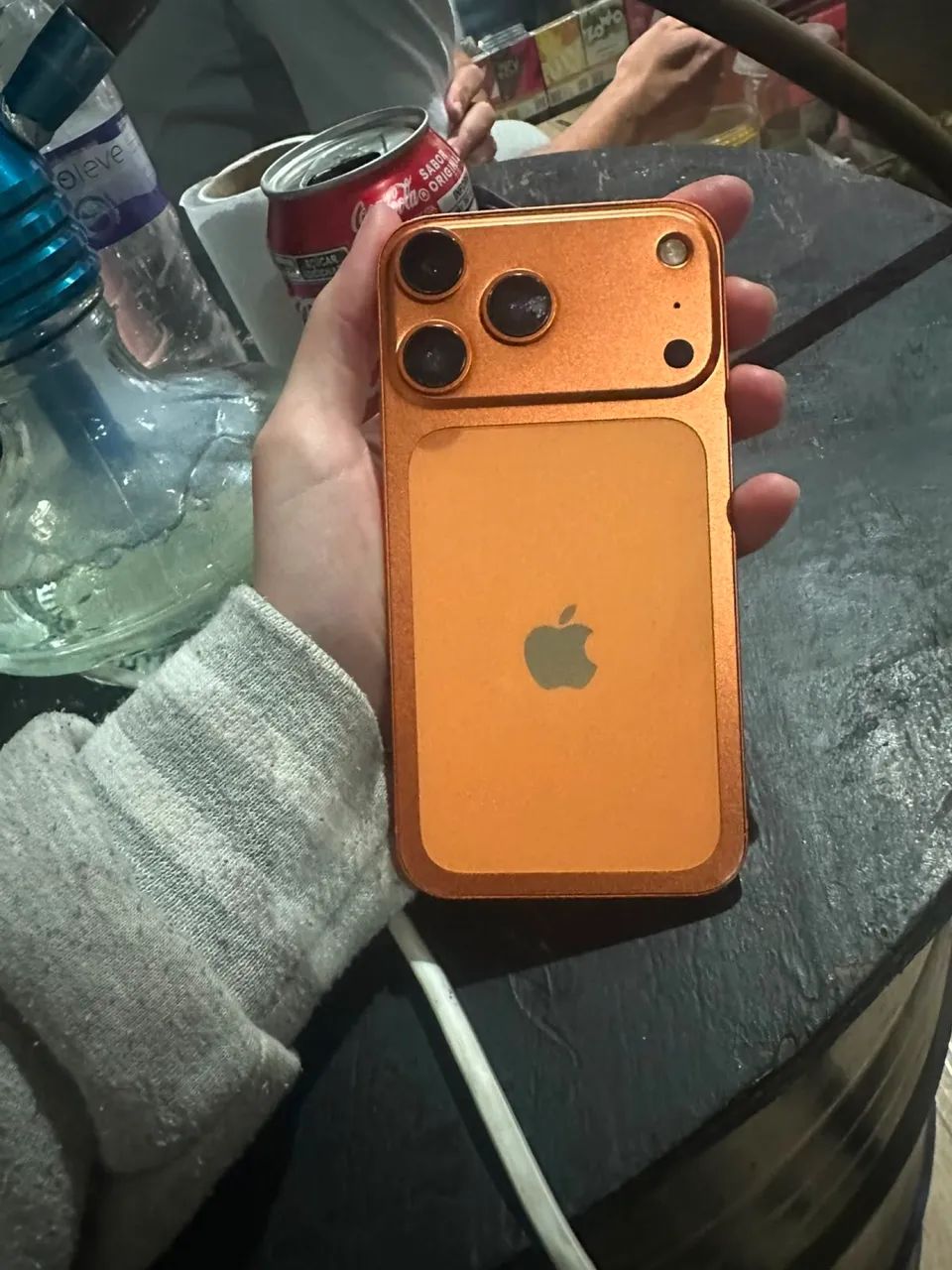 iPhone 11 montado 17pro - Foto 3