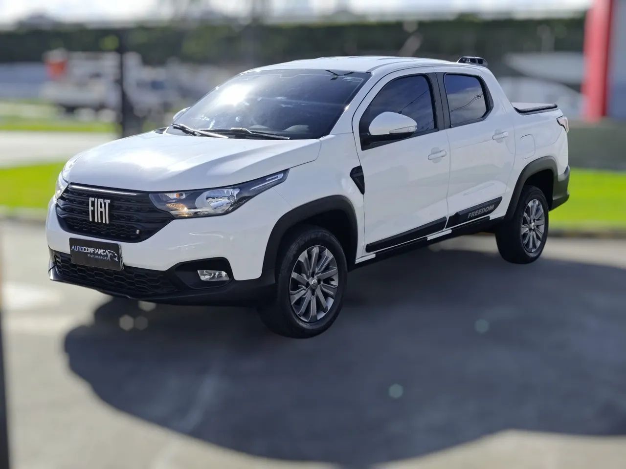 Fiat Strada Freedom 1.3 Flex 8V CD 2022 - Foto 4