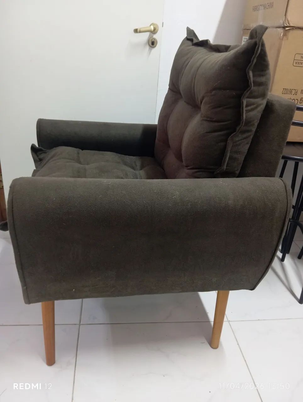 Vendo 2 Poltronas R$ 199,00 cada - Foto 2