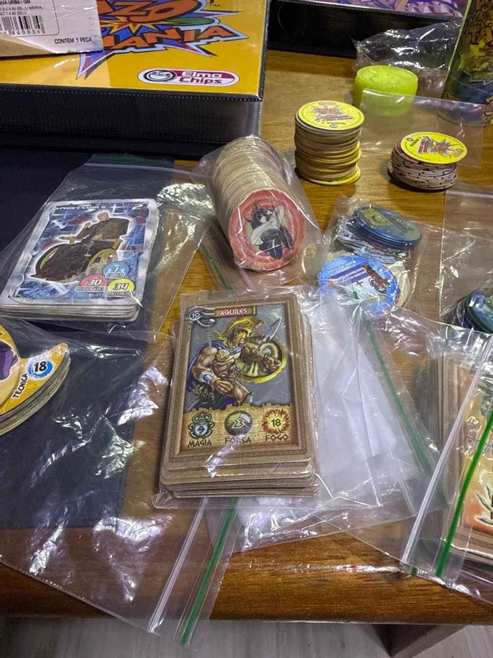 Lote de tazos e cards - Foto 4