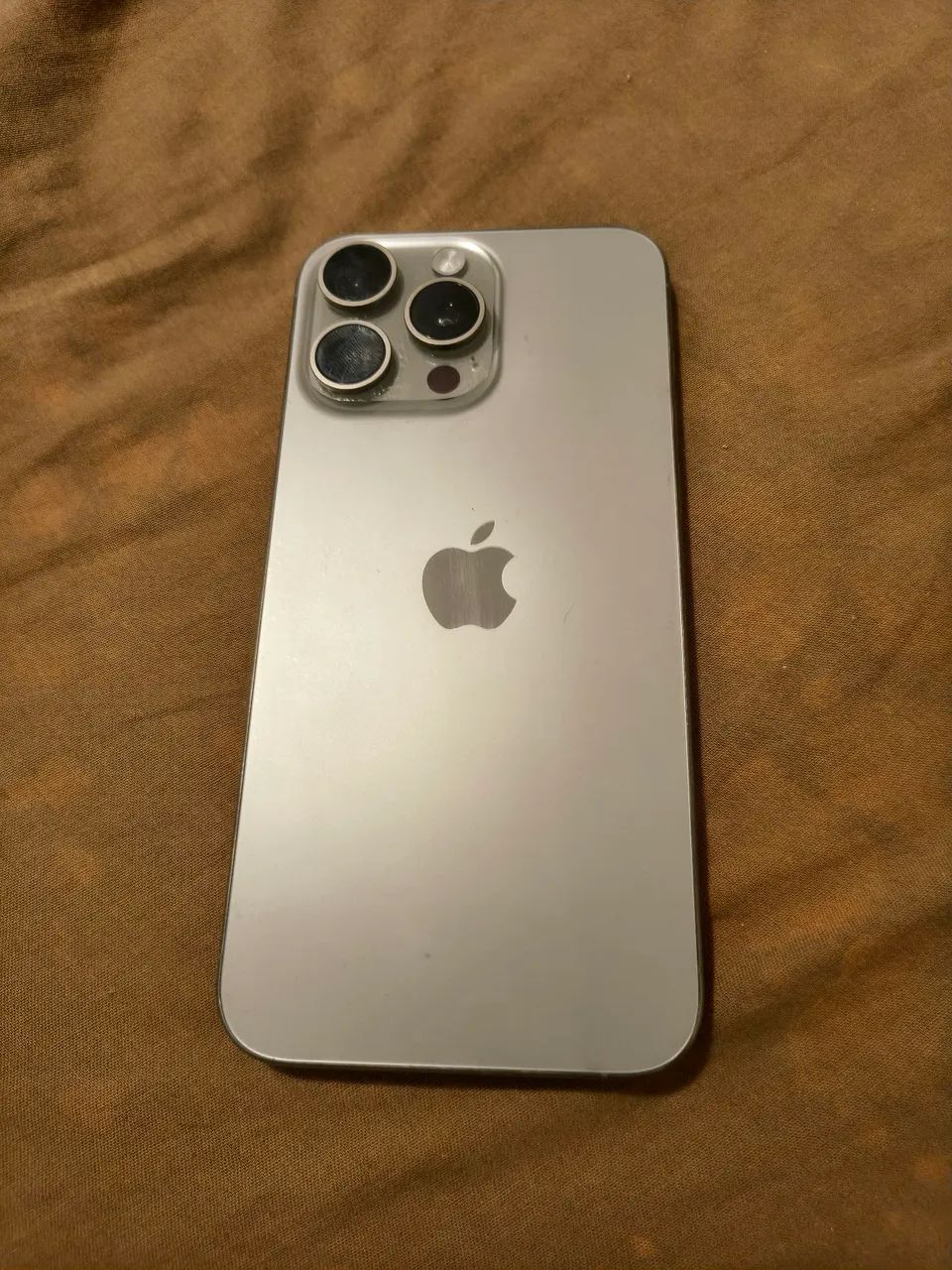 VENDO IPHONE 15 PRO MAX 25GB - Foto 5