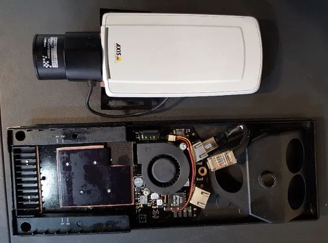 Câmera De Segurança Ip Profissional Axis Q1602-e - Câmeras e