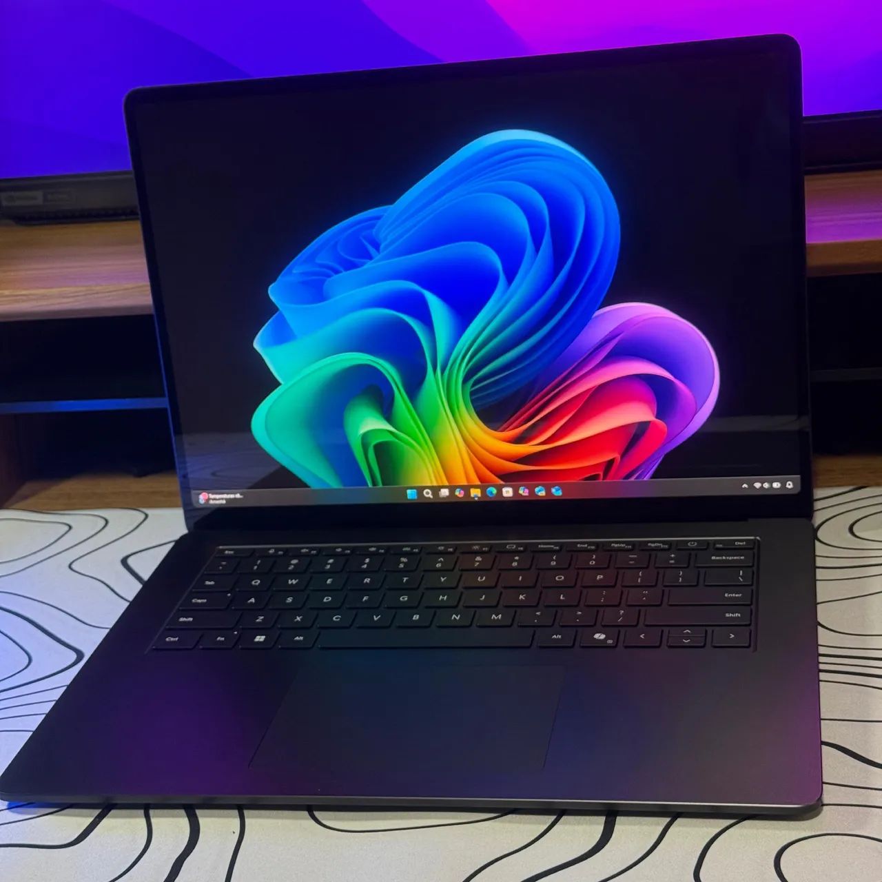 Notebook Microsoft Surface 2025 - Snapdragon X Elite - Foto 3