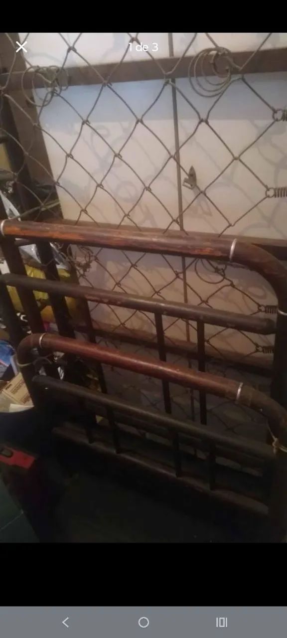 Cama de solteiro Patente