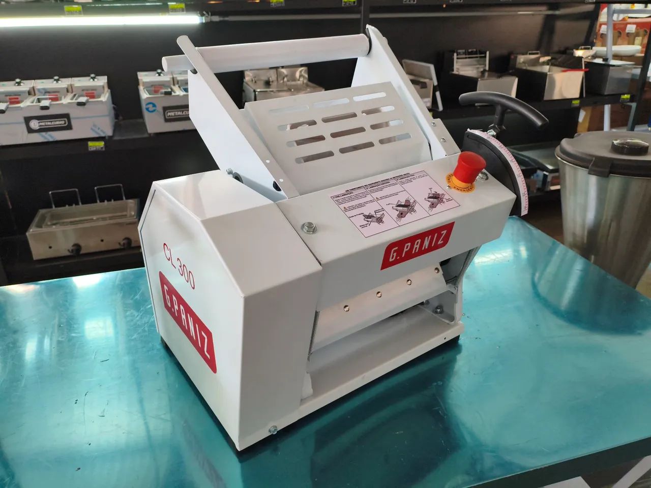 Cilindro 300mm Bivolt - G Paniz 