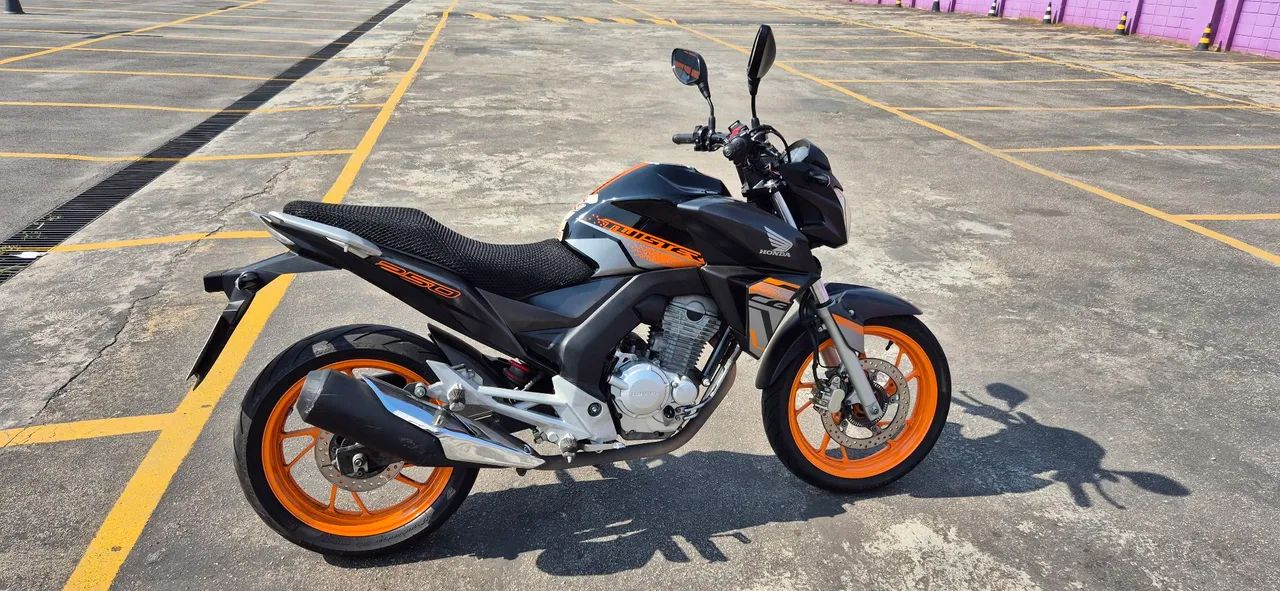 CB TWISTER 250F 2021 ABS - Foto 3