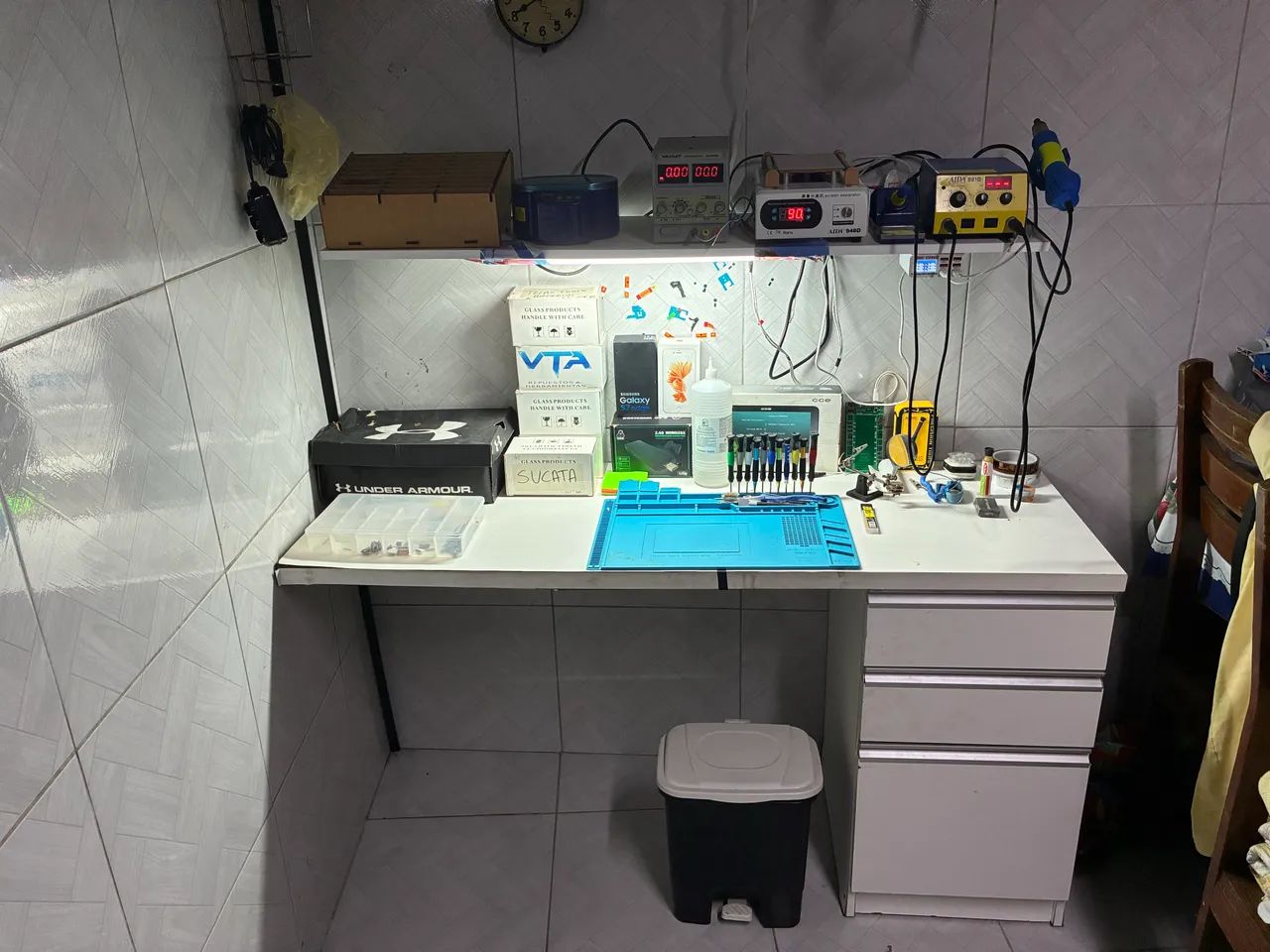 Bancada para conserto de celular  - Foto 3