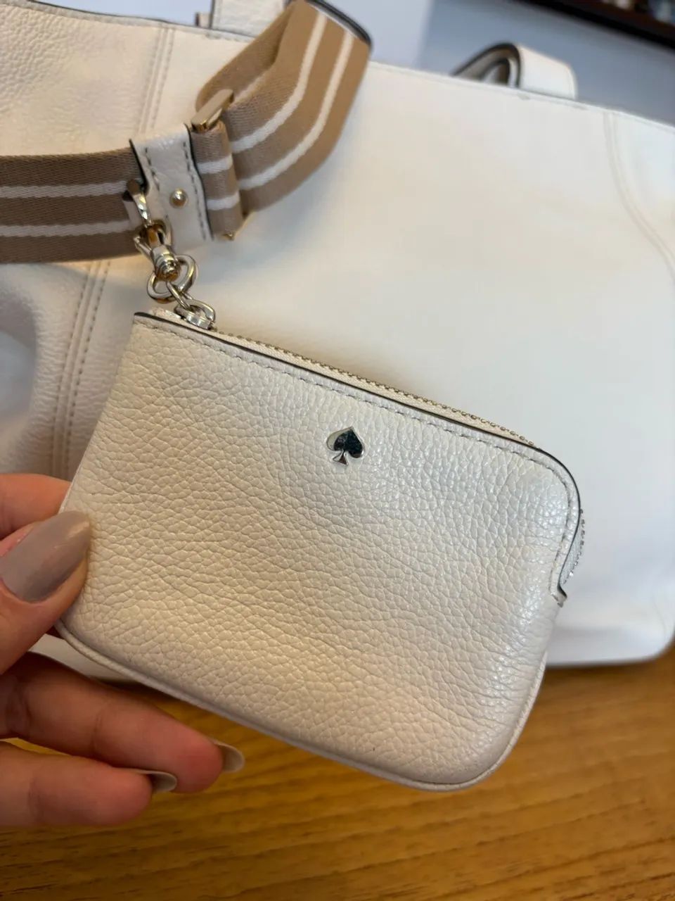 Bolsa Kate Spade - couro - Foto 4