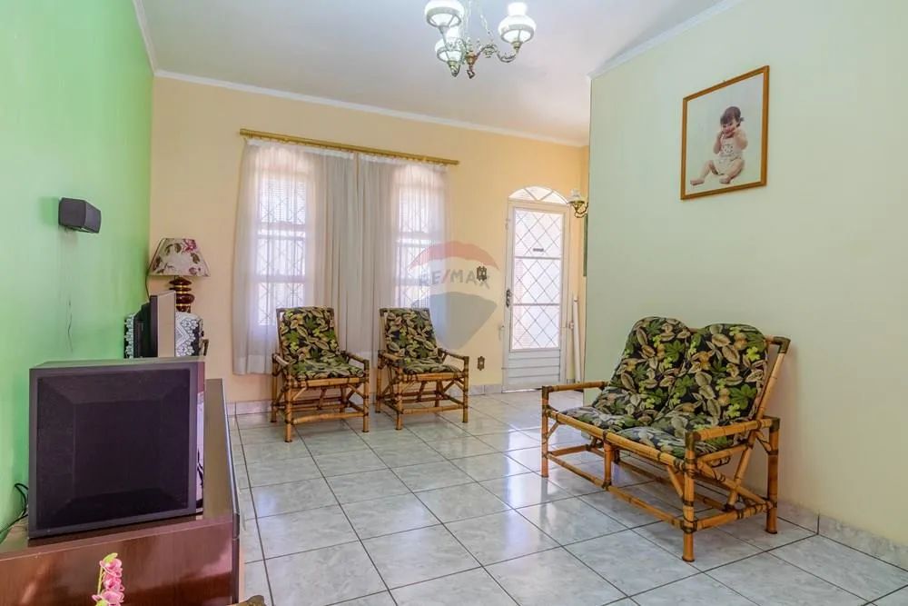 Ótima casa no Jardim Floridiana de 3 Quartos com Suíte! - Foto 4