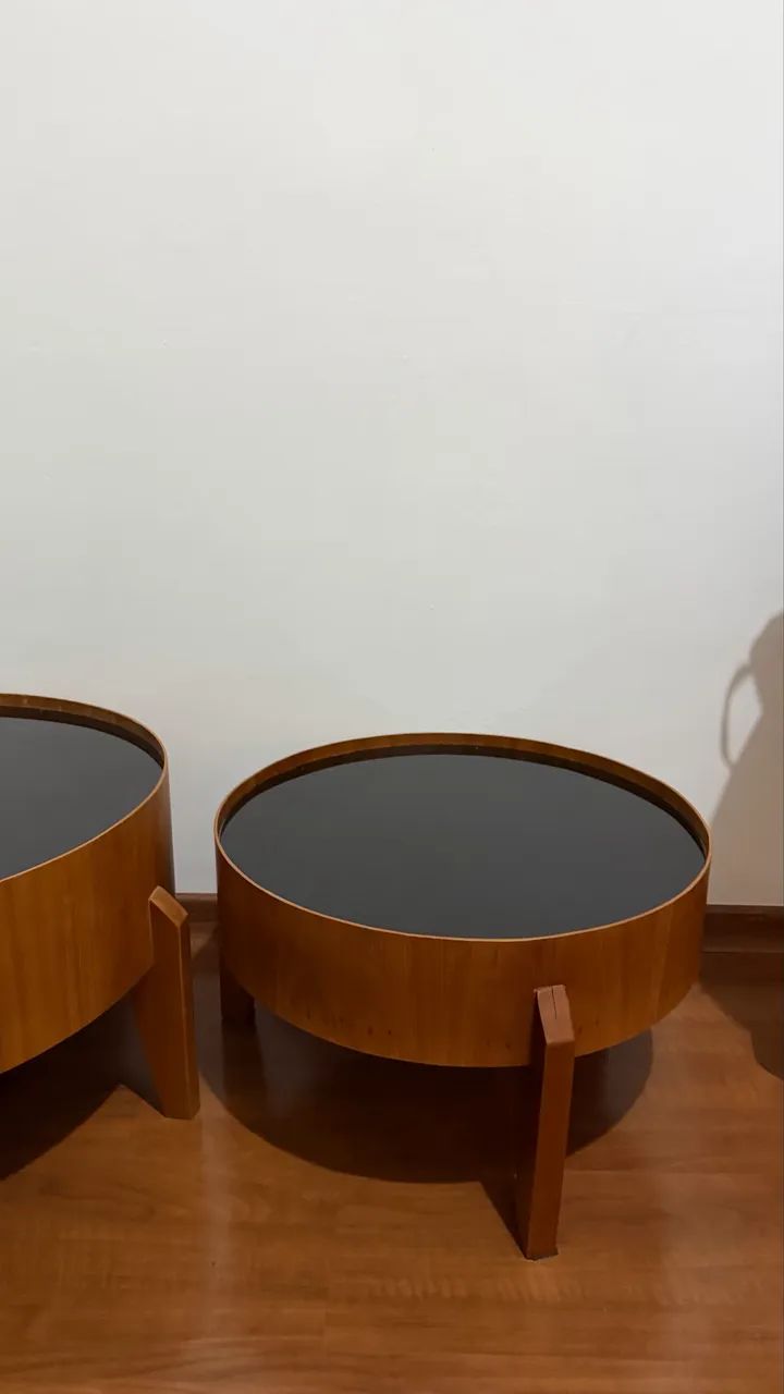 Conjunto de Mesas de Centro em Madeira com Tampo Preto - Excelente Estado - Foto 2
