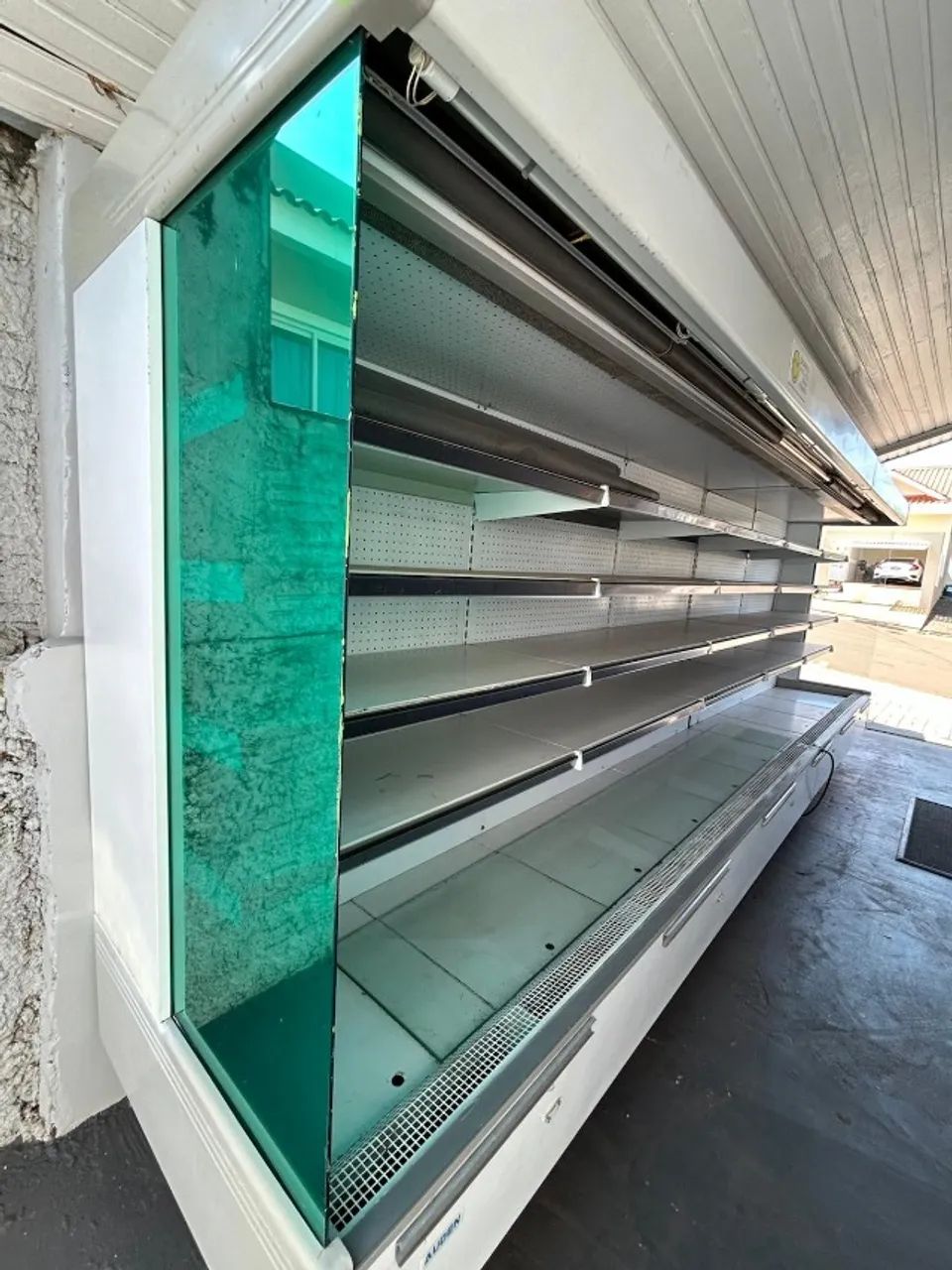 MERCADO BALCÃO REFRIGER. LATCÍNIO/ HORTIFRUTTI  5MT - Foto 3