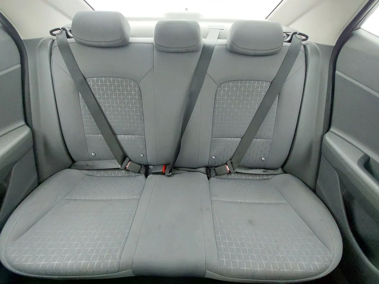 Hyundai HB20S Comfort Plus 1.0 TB Flex 12V Aut, foto 18 de 18