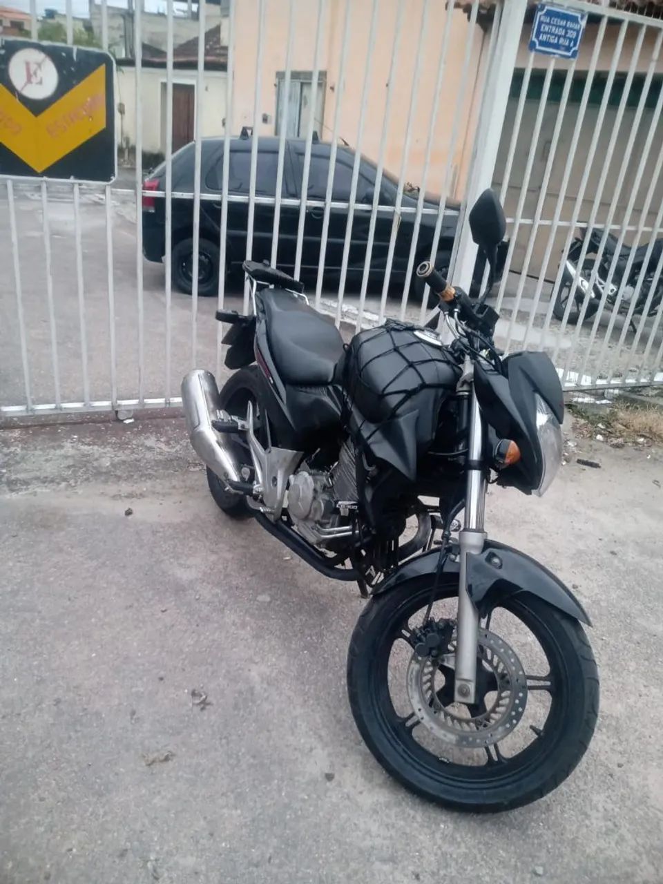 Vendo cb 300R - Foto 2