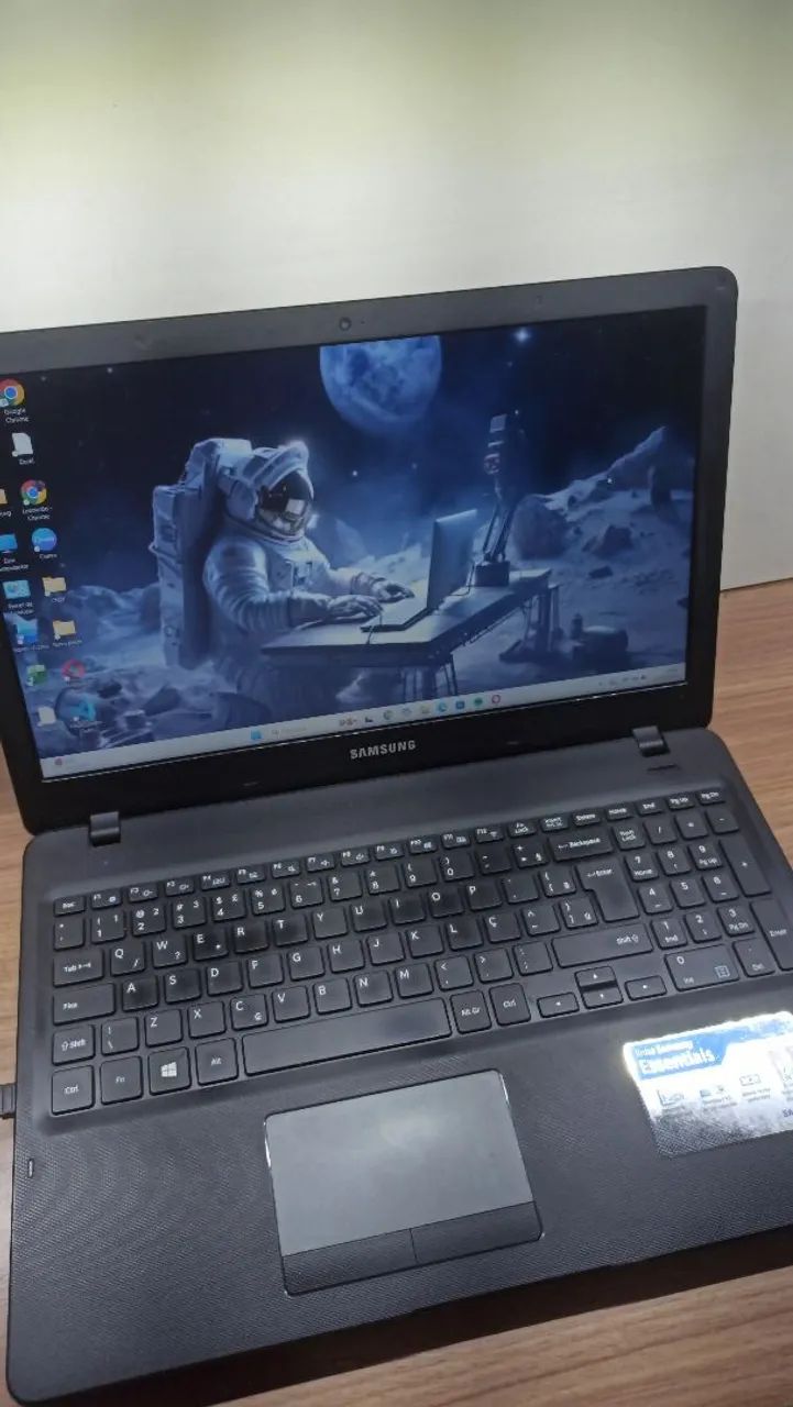 Vendo notebook Samsung  - Foto 2