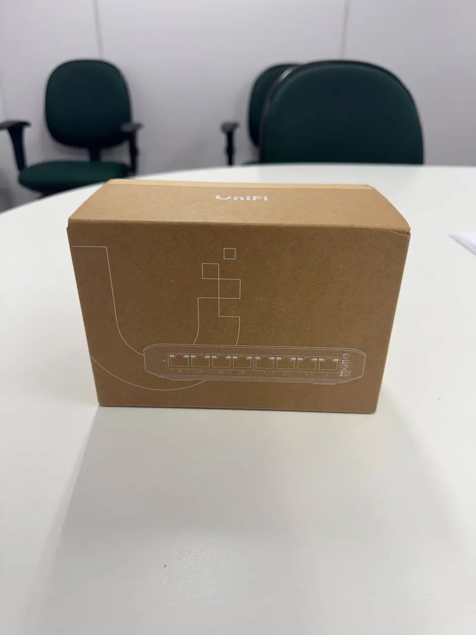 Ubiquiti Unifi Switch Lite 8 Poe | 8-port Gigabit Switch With 4 Poe+ 802.3at Ports