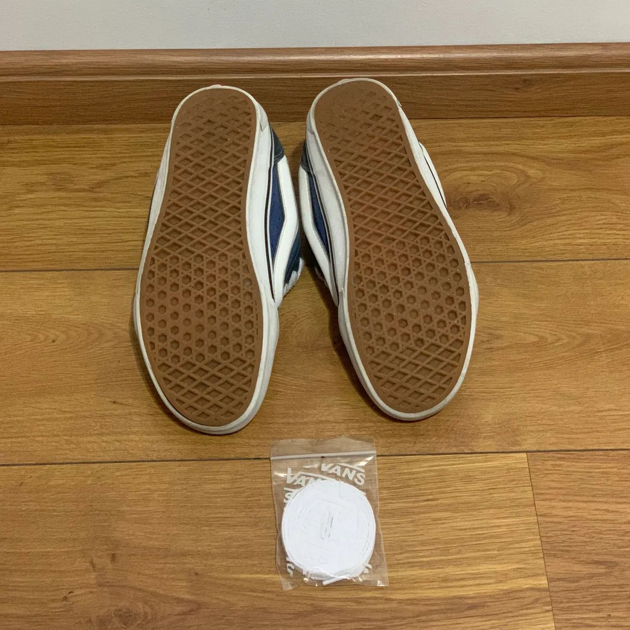 Tênis Vans KNU Skool - Original - 40BR/9US/27cm - Foto 5