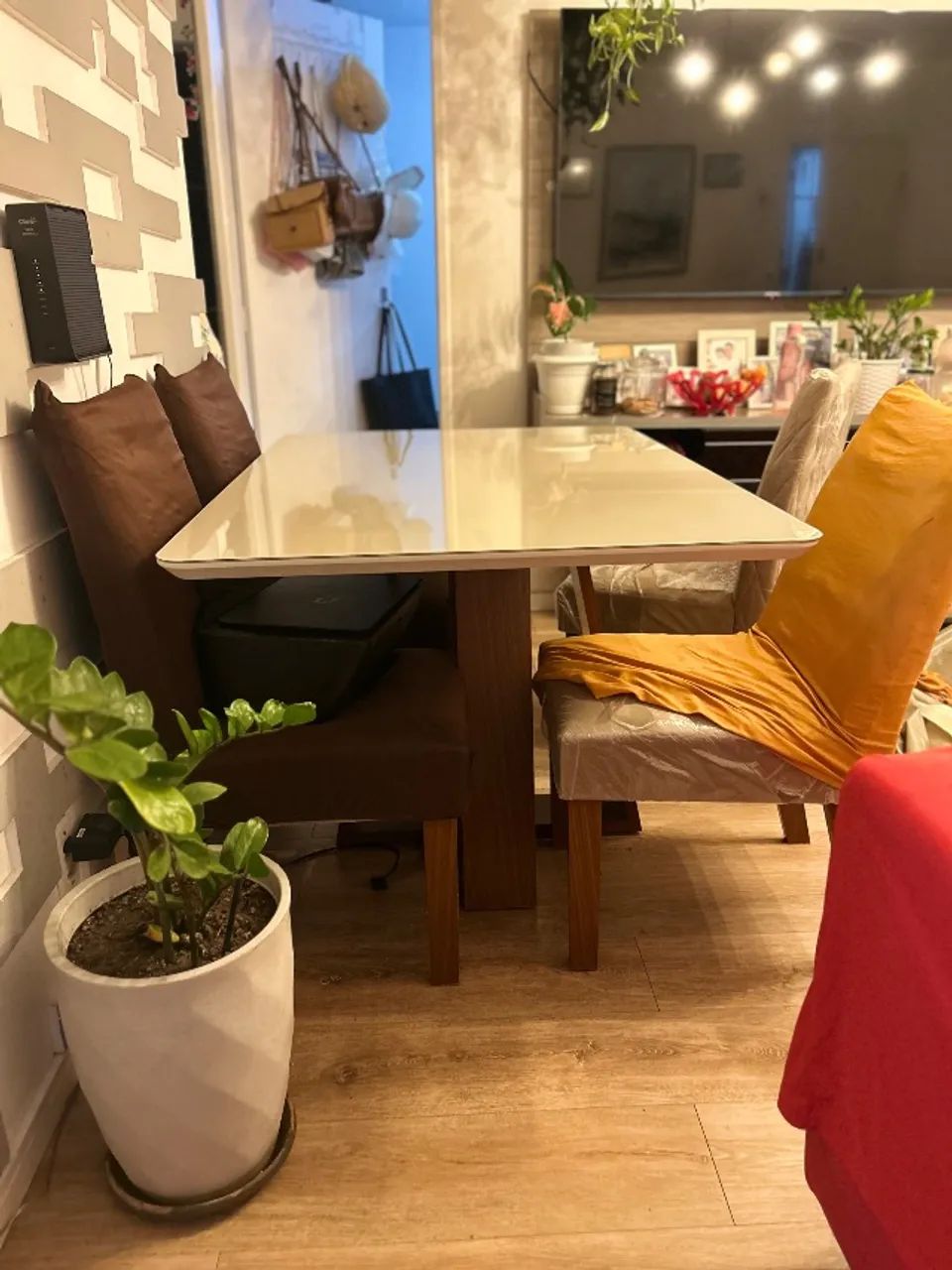 Mesa 4 cadeiras