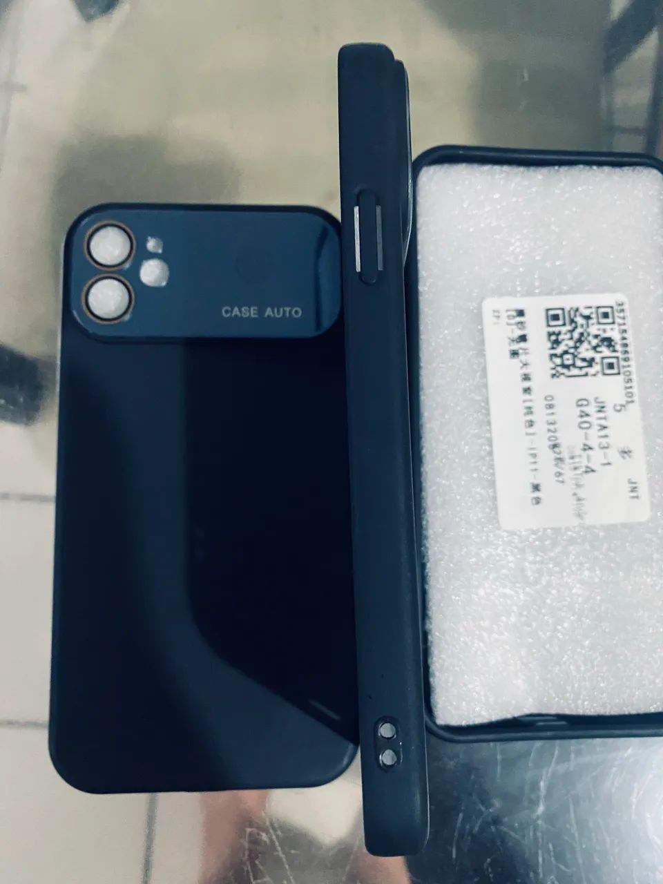 Vende-se Capas (Case) iPhone 11 - Foto 3