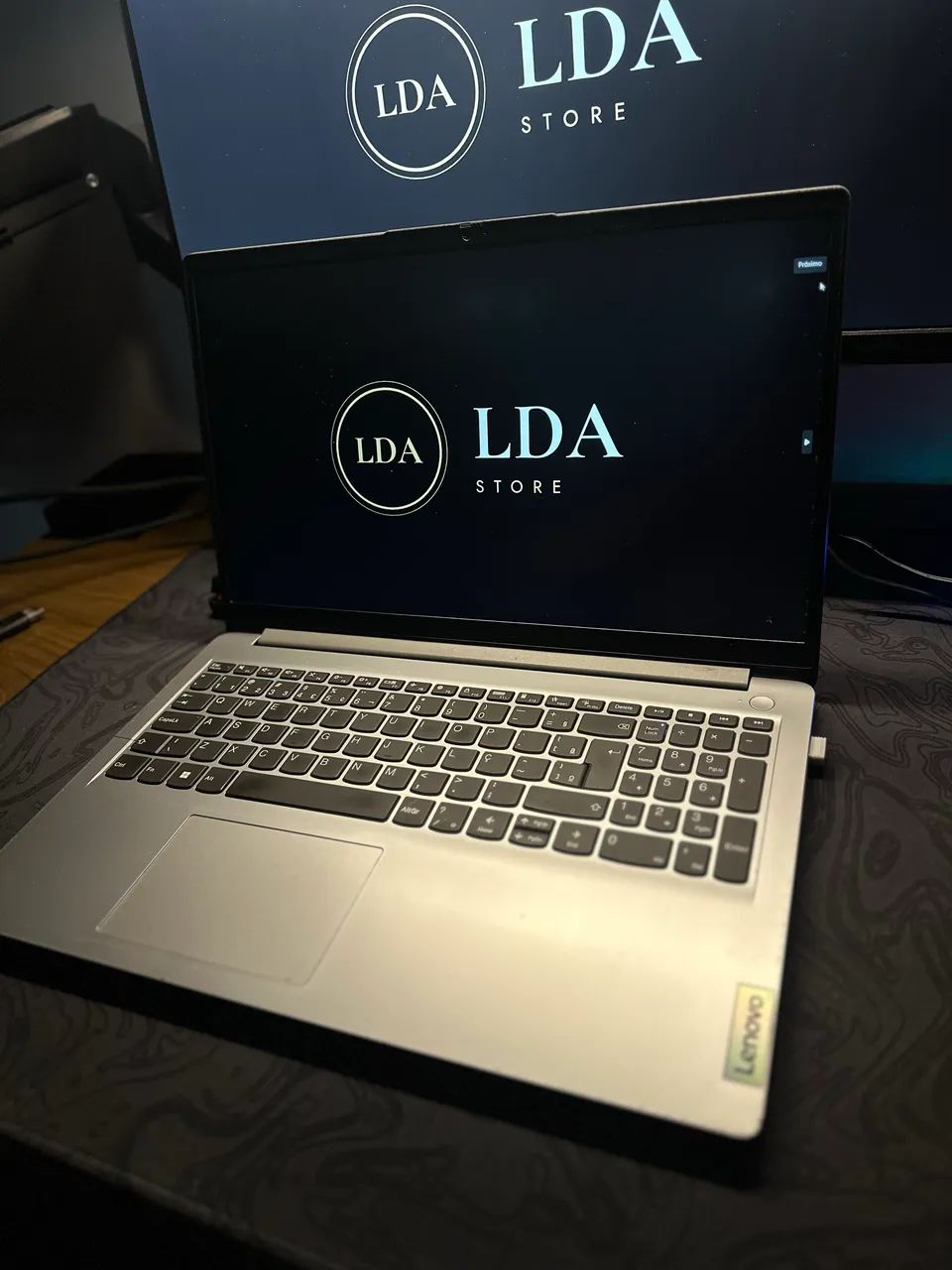 NOTEBOOK LENOVO  - Foto 4