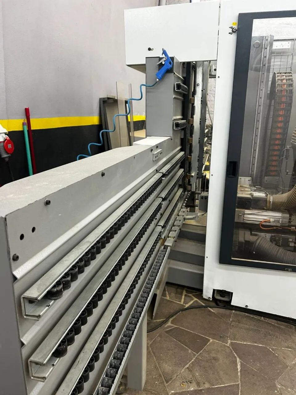 Centro de usinagem CNC Biesse Skipper V31 - Foto 4
