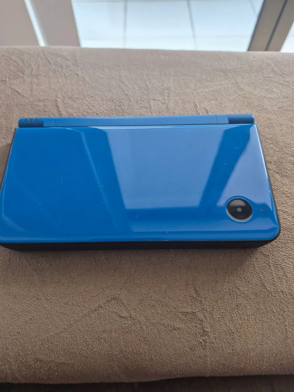 Nintendo DSI  XL 