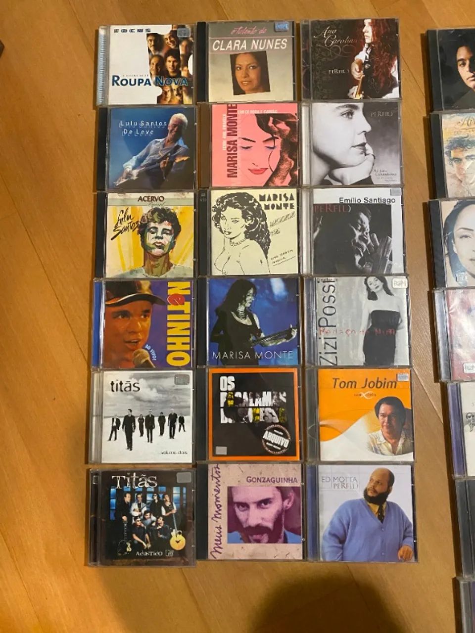 Lote de CDs e DVDs - Foto 4
