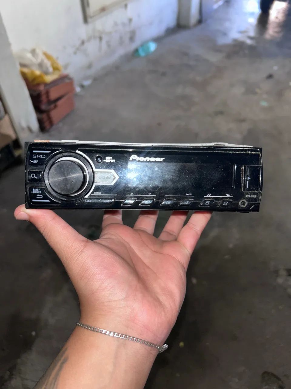 RADIO PIONNER MVH98UB - Foto 3