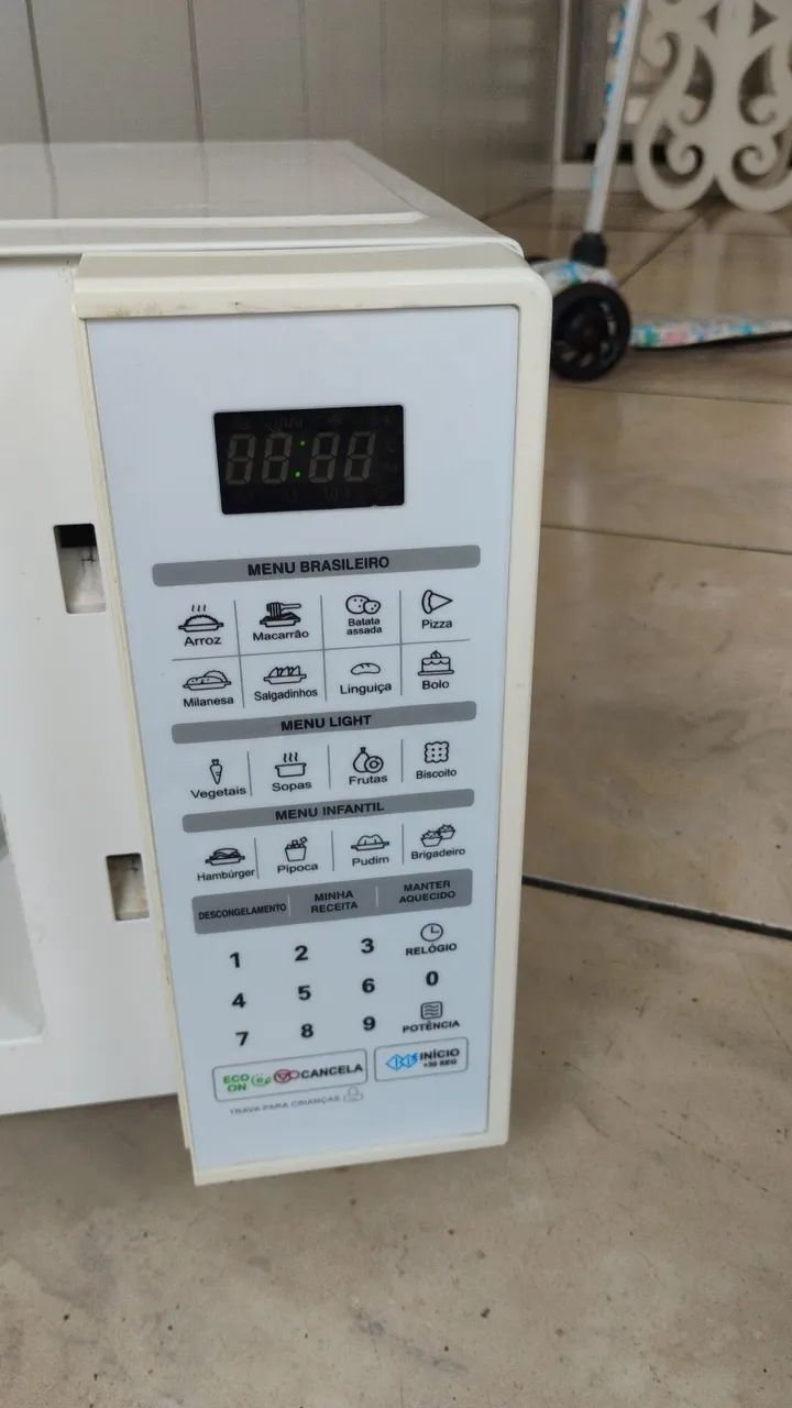 Microondas LG 30 litros  - Foto 2
