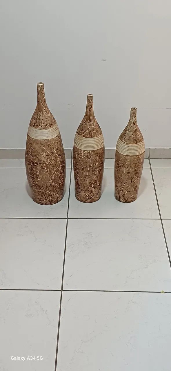 Conjunto de vasos decorativos