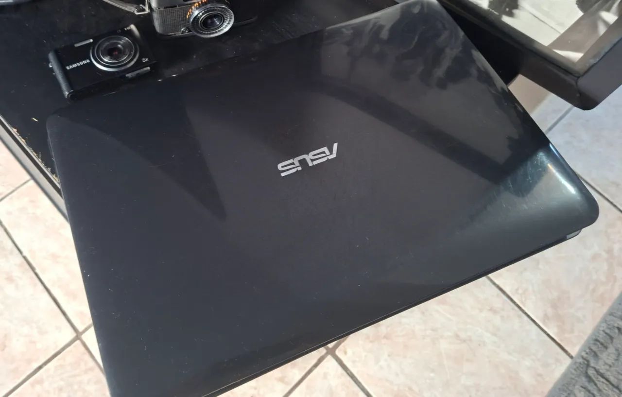 02 Notebooks Asus pelo preço de 01
