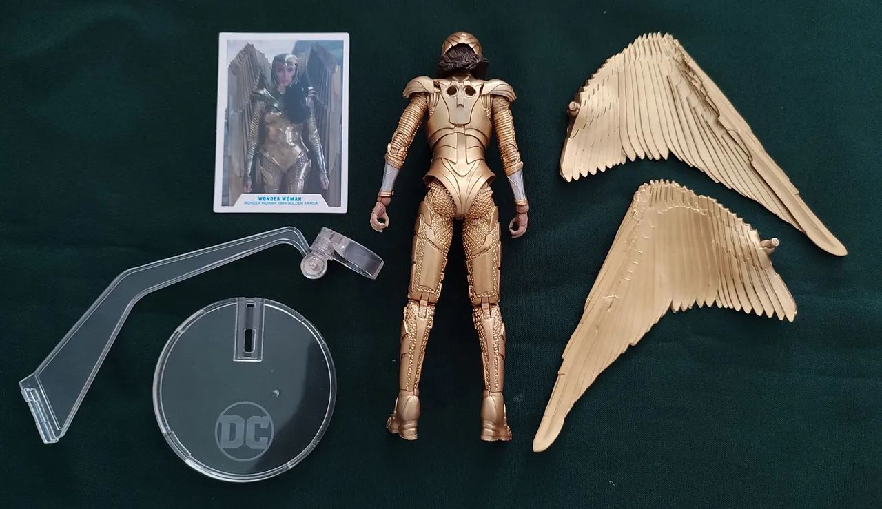 Mulher Maravilha 1984 Golden Armor - McFarlane DC Multiverse  - Foto 2