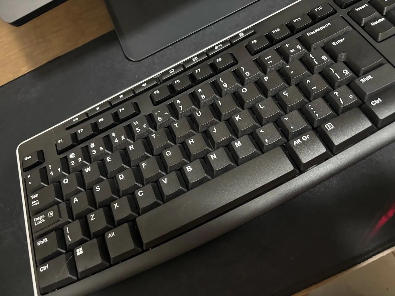 Teclado sem Fio Logitech - Foto 2