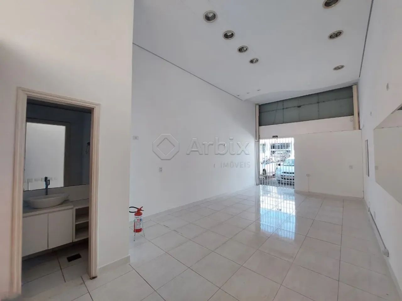 Sala comercial para alugar no bairro Vila Medon em Americana/SP