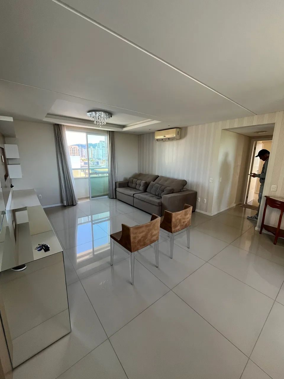 Alugo cobertura duplex semi mobiliada de 3 quartos com piscina na palhoça  - Foto 2