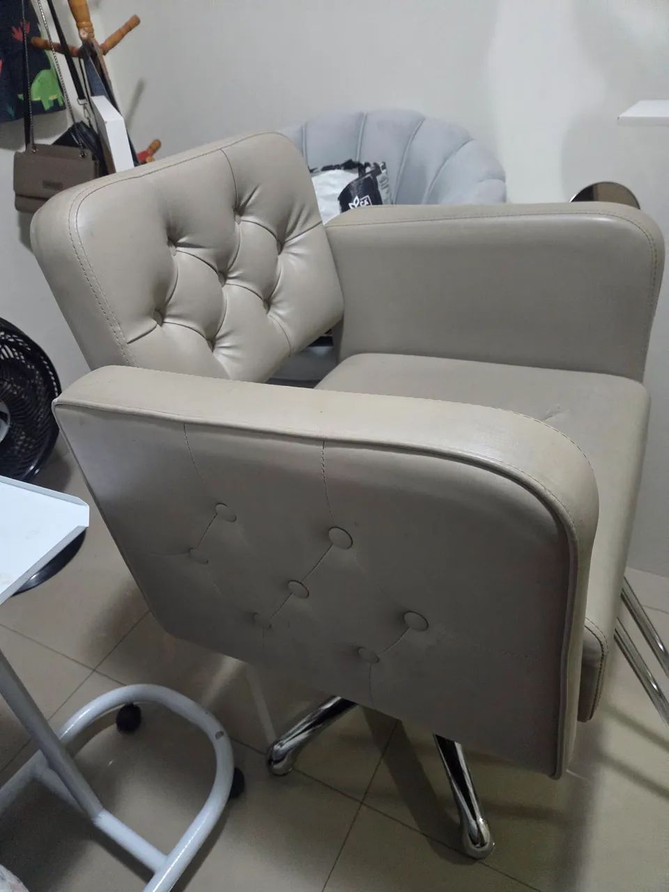 Cadeira cabeleireiro  - Foto 4