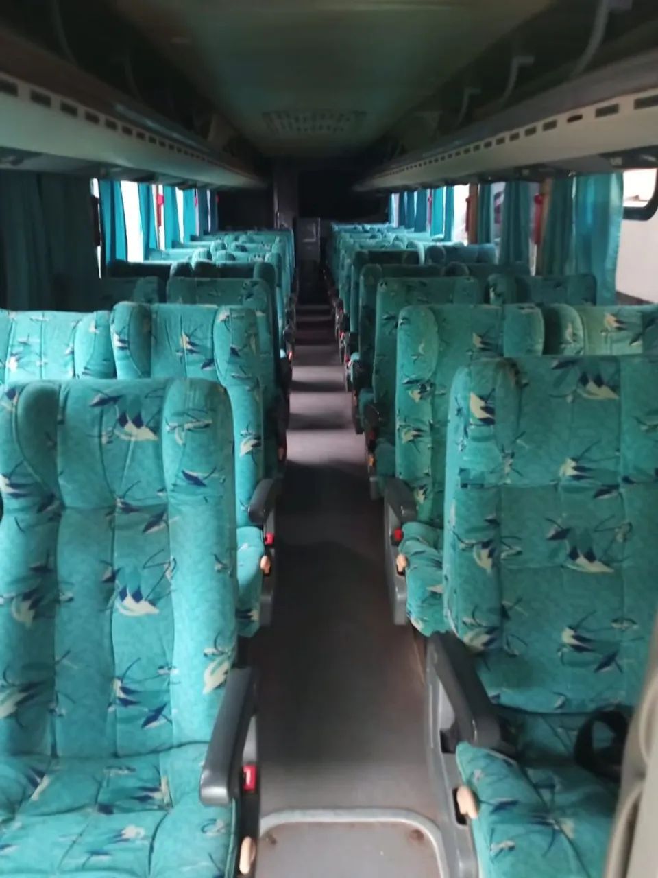Ônibus para turismo  - Foto 6