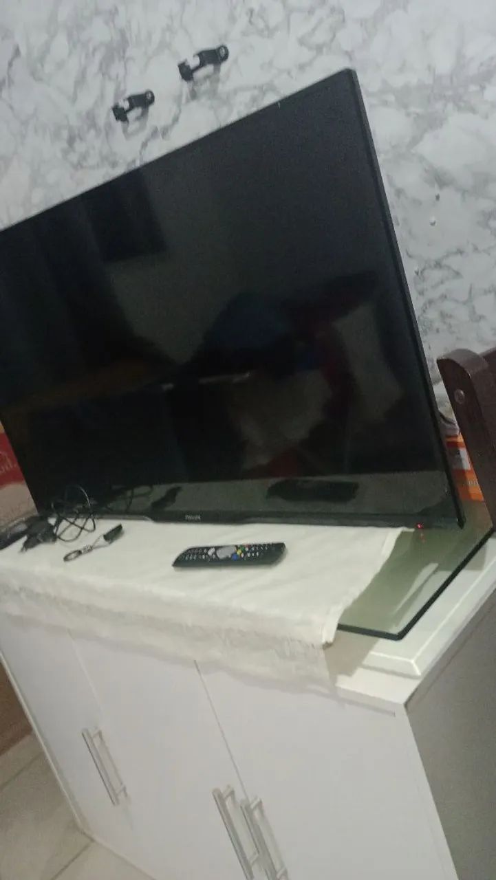 Vendo televisão 43 polegadas ( não é smart) - Foto 2