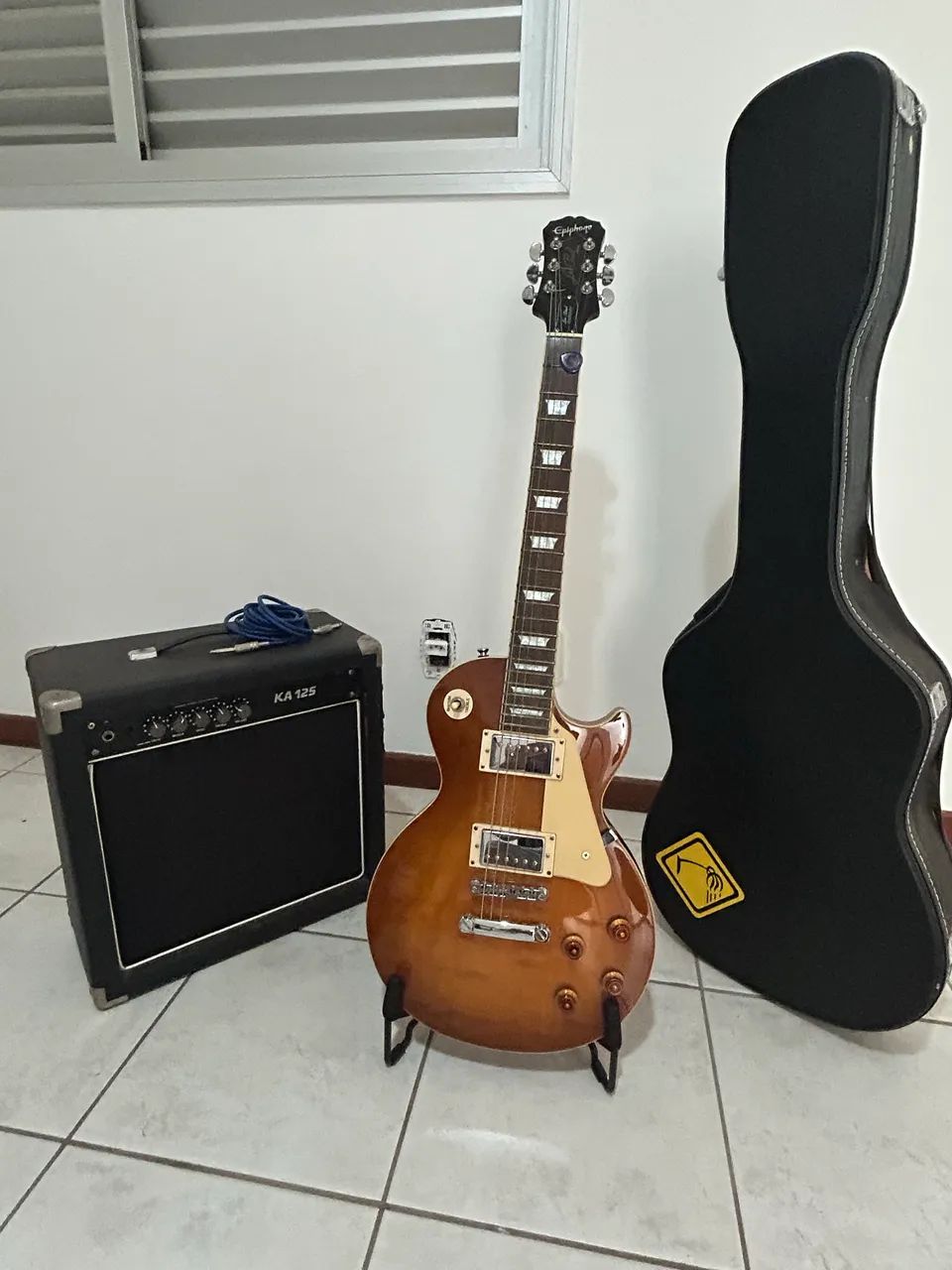 Guitarra Epiphone + kit - Foto 2