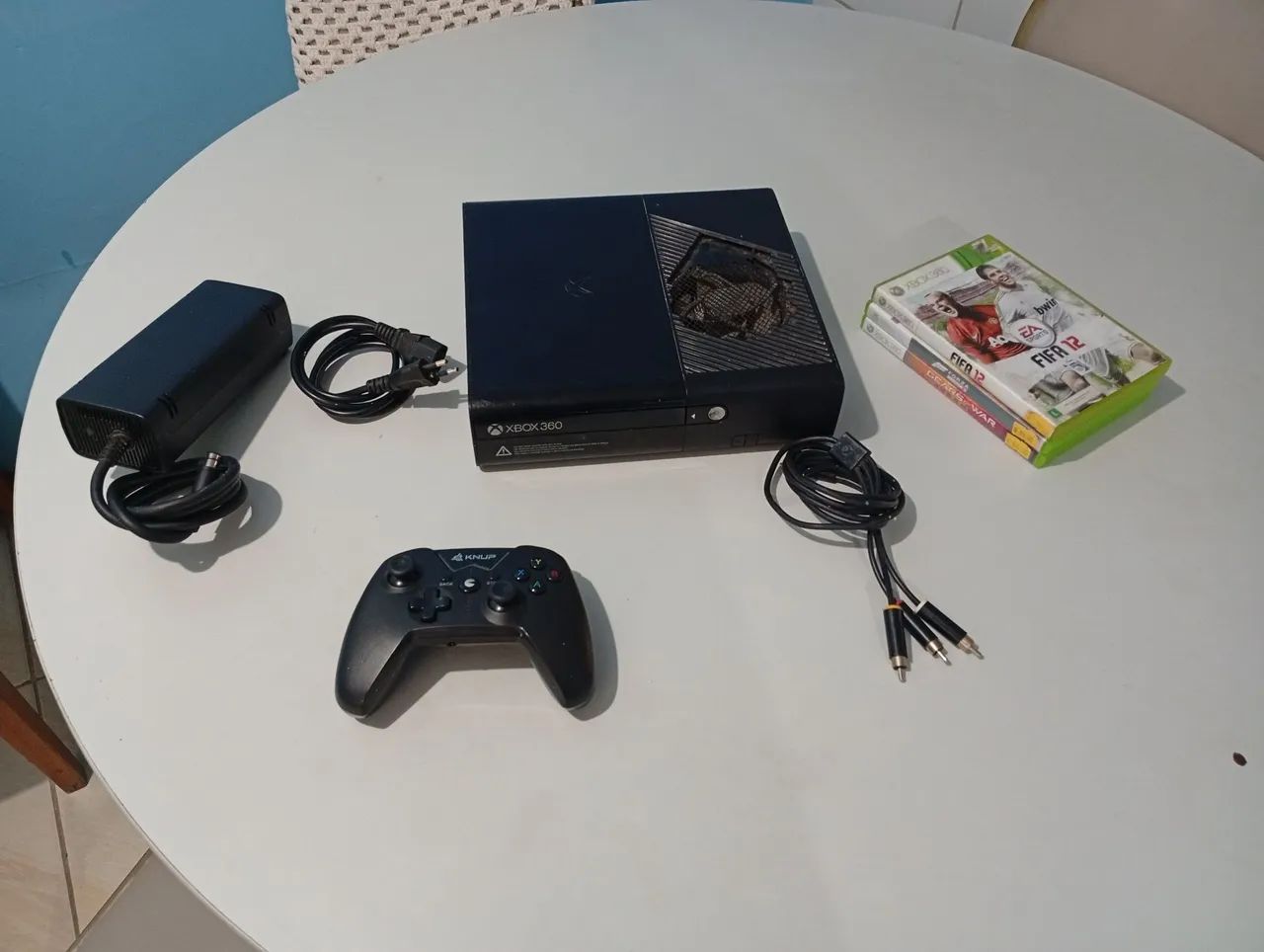 Xbox 360 super slim