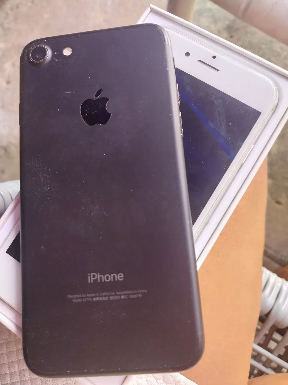 Iphones com defeito
