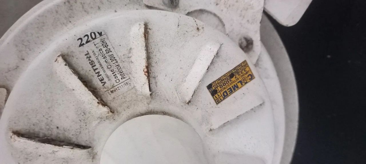 3 Ventiladores de teto com seus controles.  - Foto 5