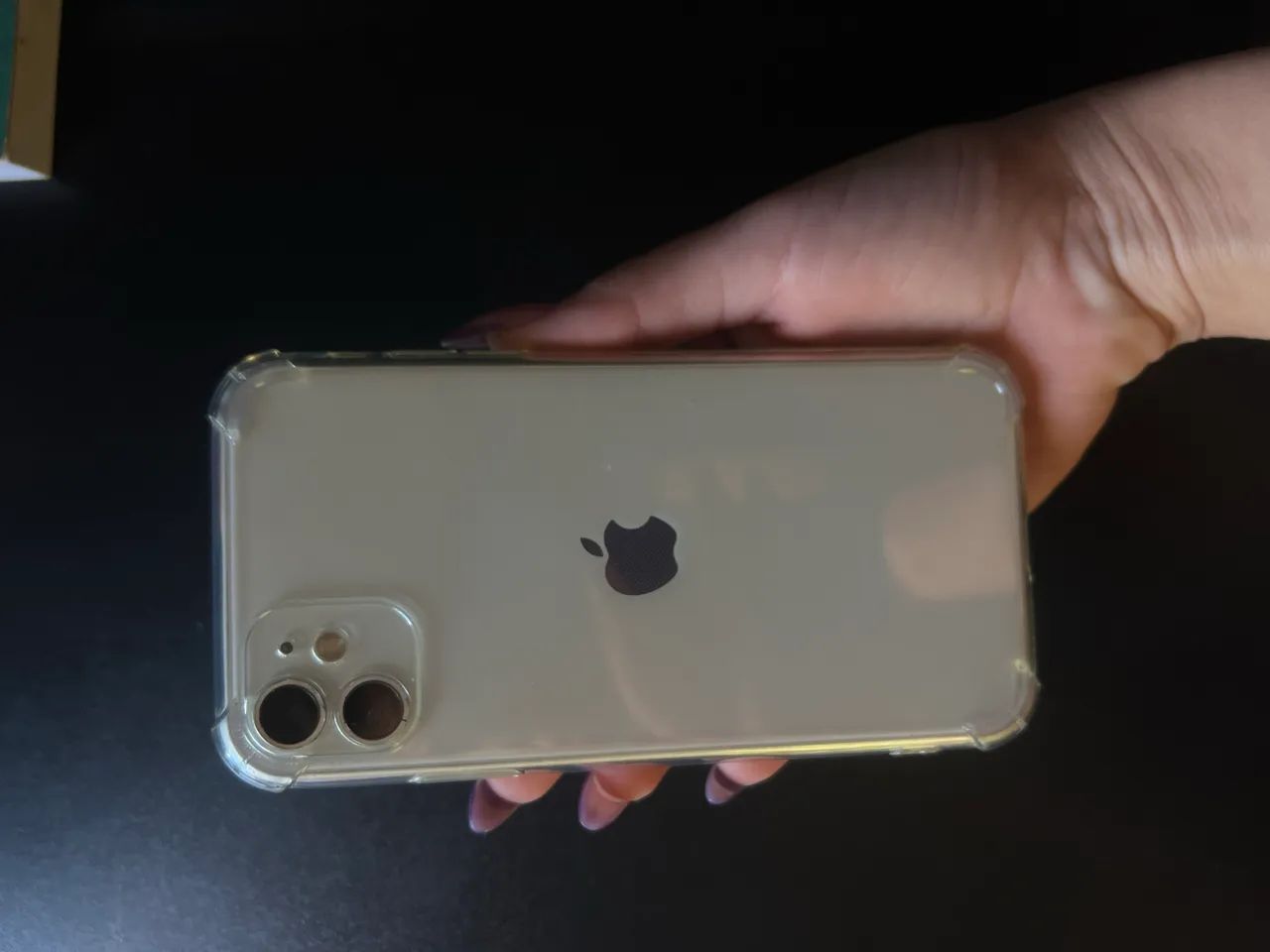 iphone 11 - 64gb