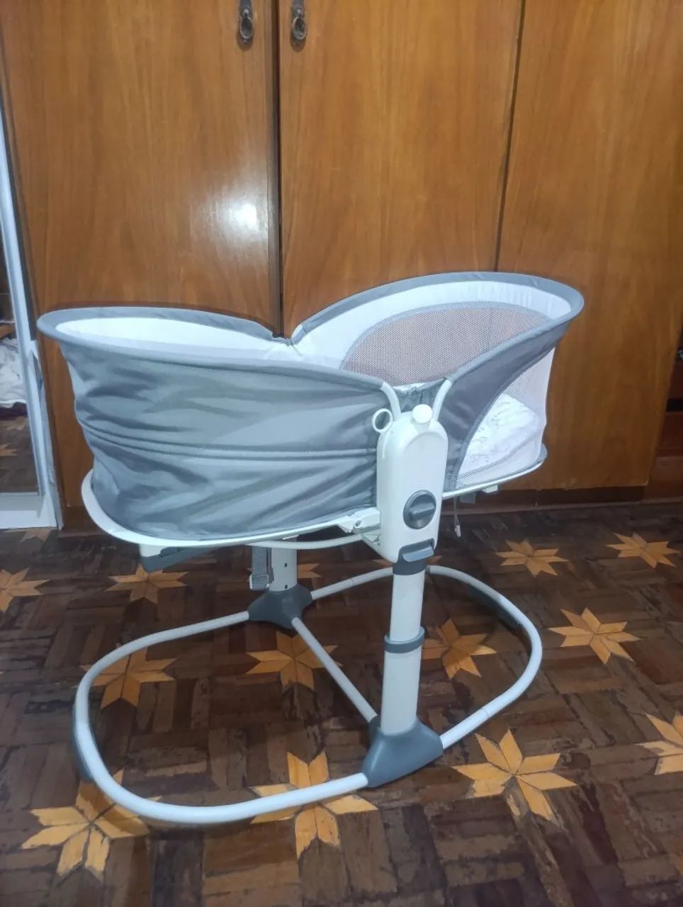 Moisés que vira cadeirinha de balanço  - Foto 4