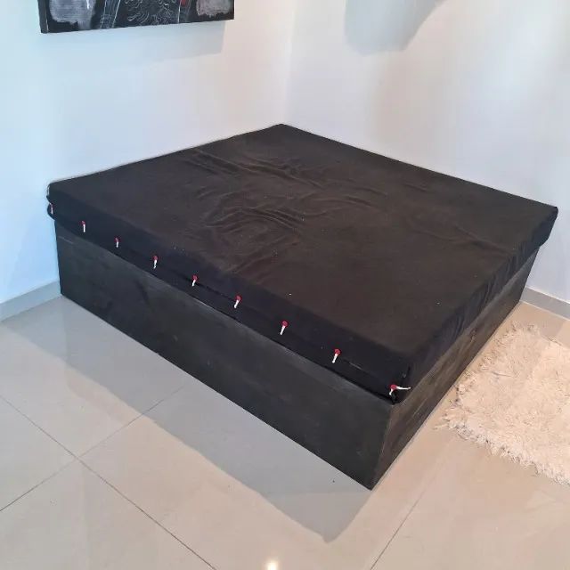 Sofá Lounge de Madeira Preto 140x140cm - Foto 2